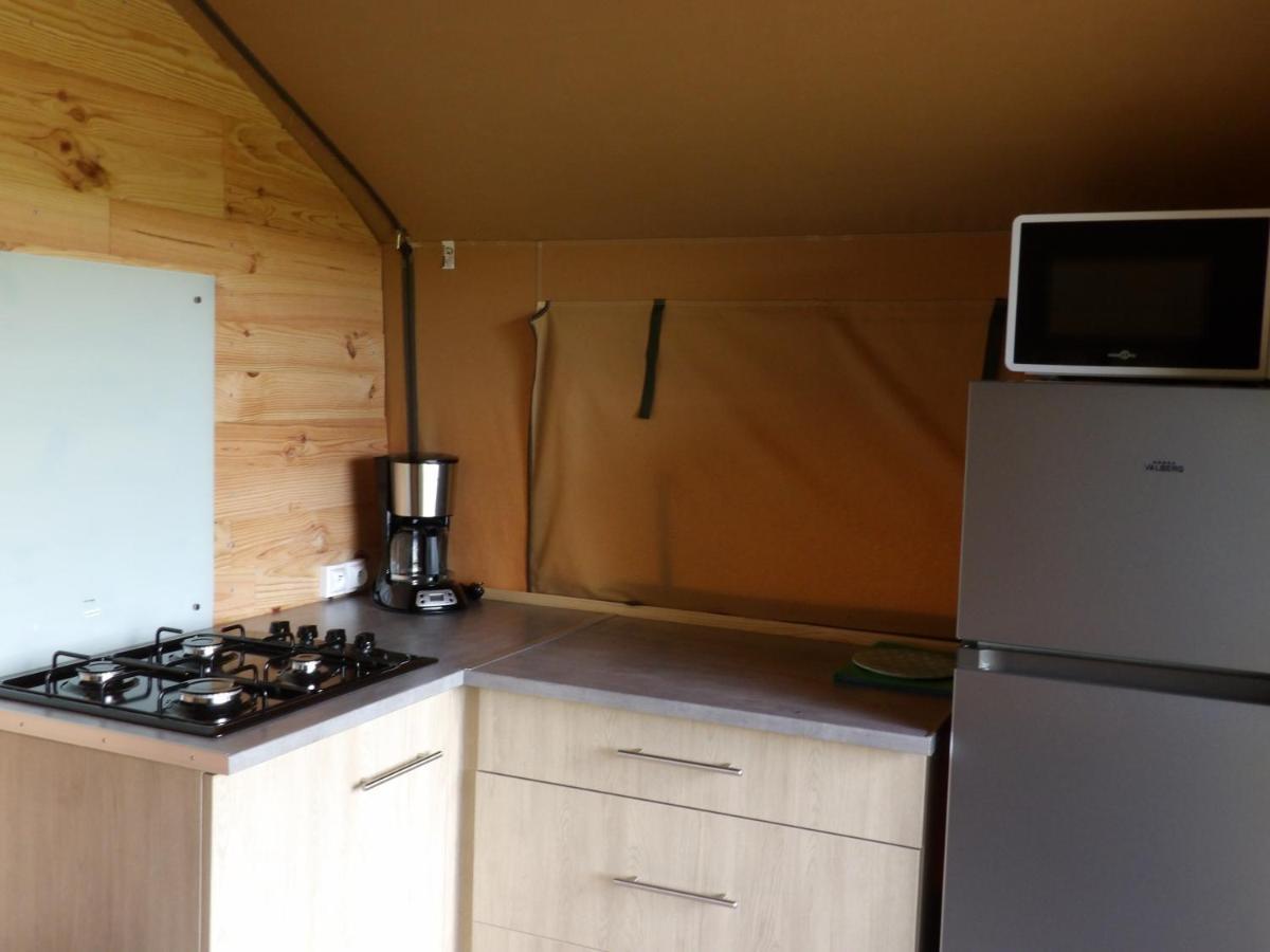 Camping Smile & Braudieres Mézières-sous-Lavardin Bagian luar foto