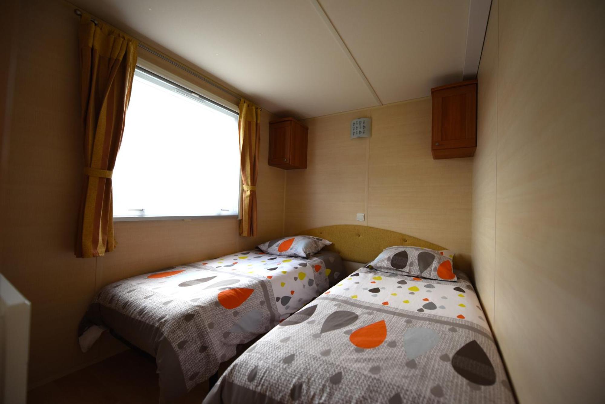 Camping Smile & Braudieres Mézières-sous-Lavardin Ruang foto
