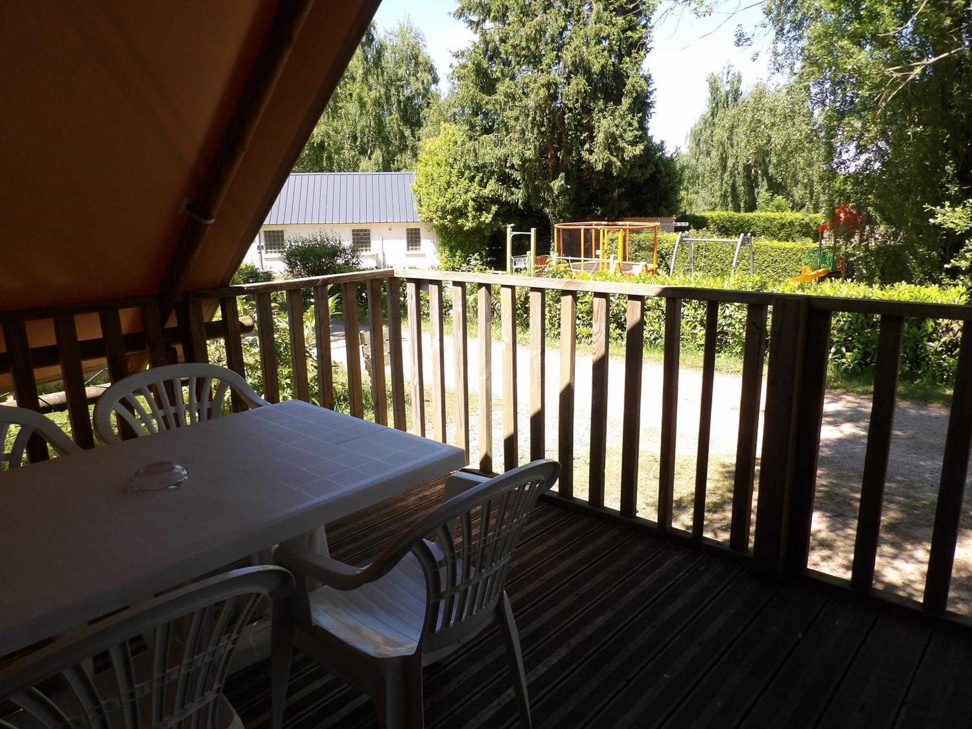 Camping Smile & Braudieres Mézières-sous-Lavardin Bagian luar foto