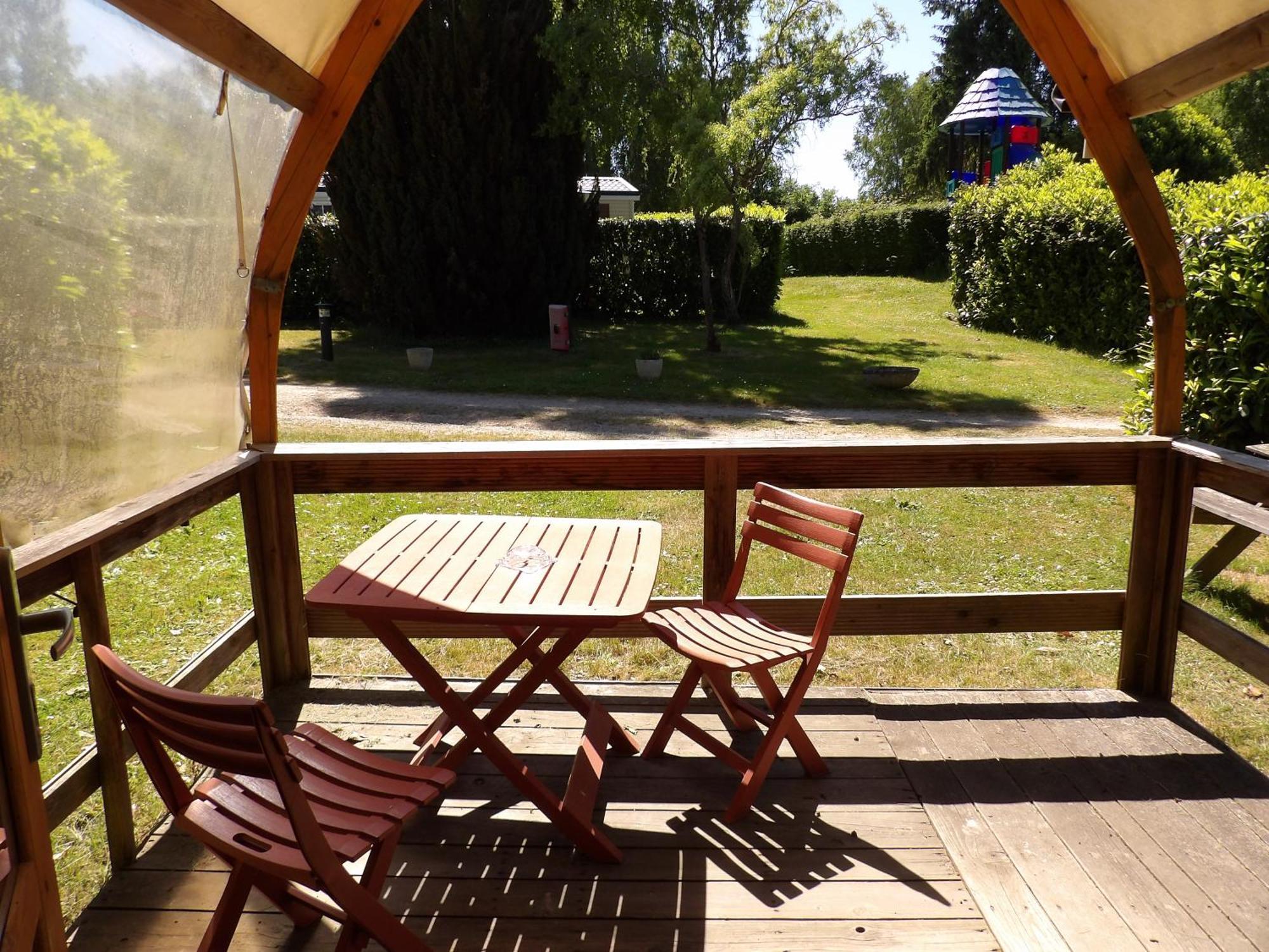 Camping Smile & Braudieres Mézières-sous-Lavardin Bagian luar foto