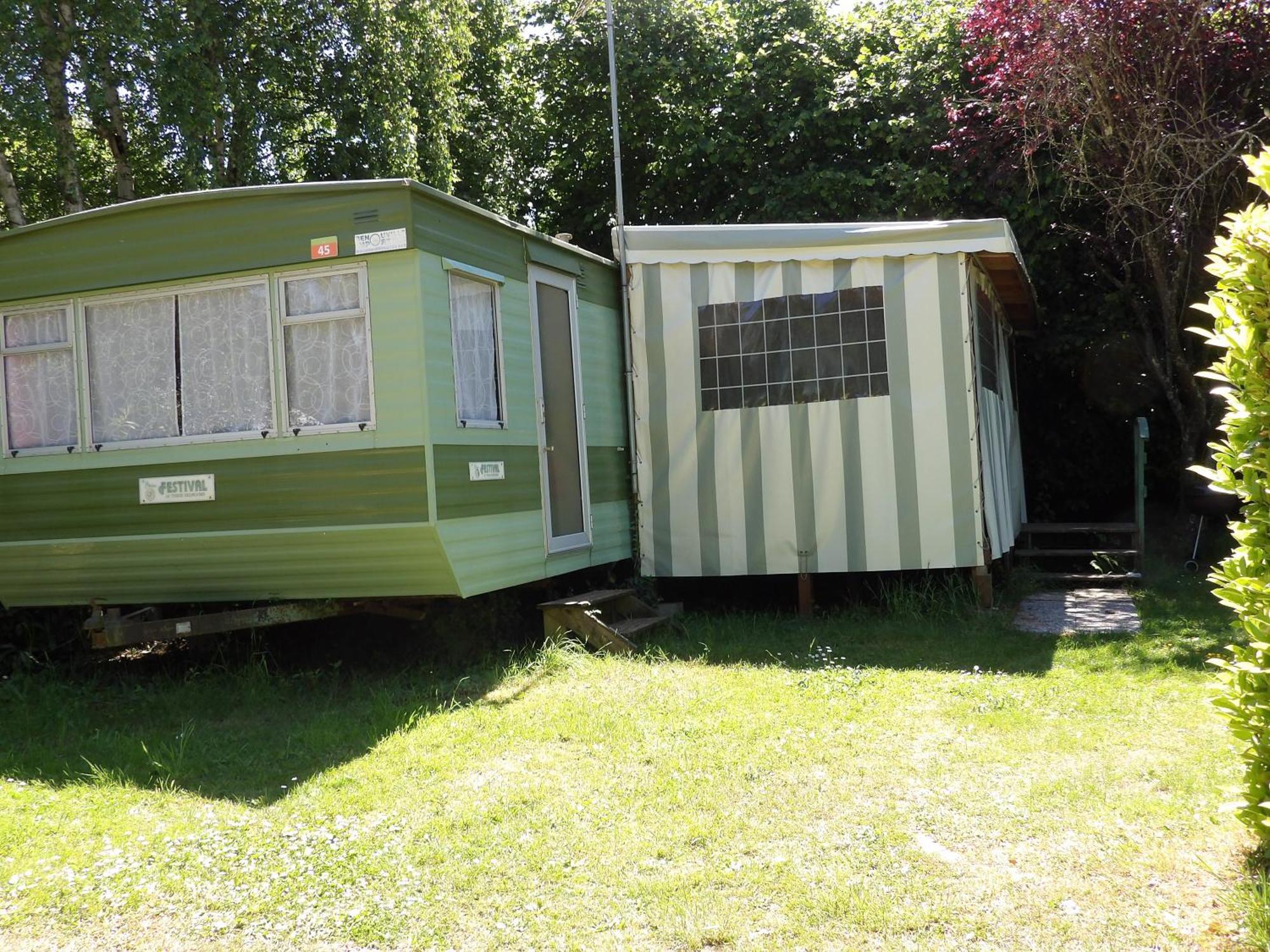 Camping Smile & Braudieres Mézières-sous-Lavardin Bagian luar foto